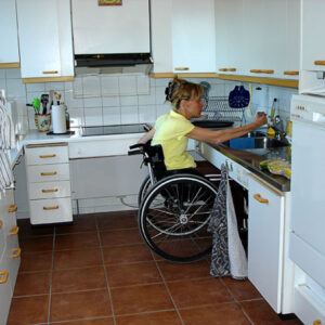 Accessible kitchen, electric adjustable height
