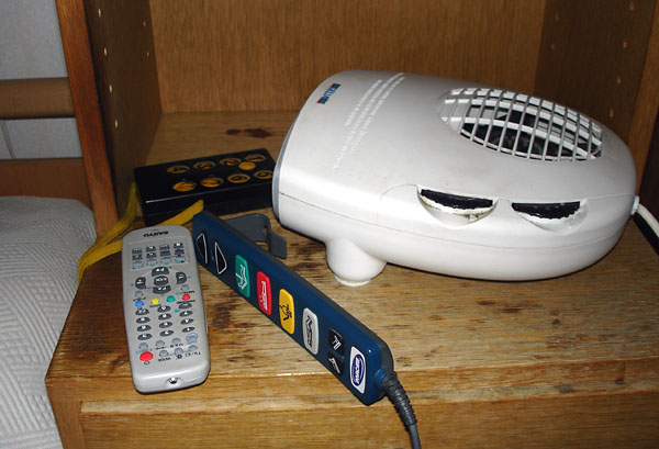 Heating fan in bedroom
