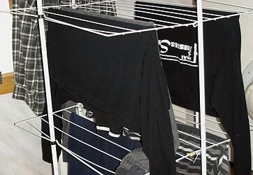 Drying rack on casters
