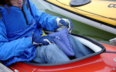 Cushion between knees in boat