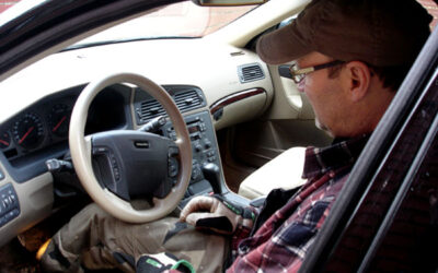 Driving a car for people with disabilities