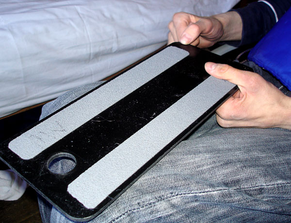 Sliding board without fabric bag (underside with anti-slip strips)