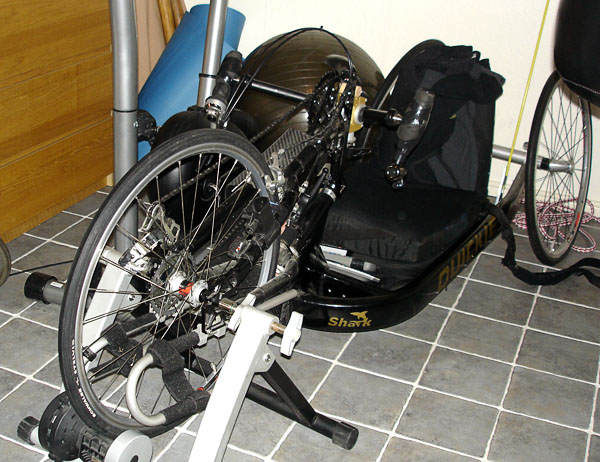 Arm cycle on exercise stand