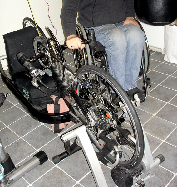 Arm cycle on exercise stand