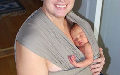 Long elastic baby sling for parents of young children