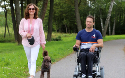 Lätt och smidig hopfällbar elektrisk rullstol